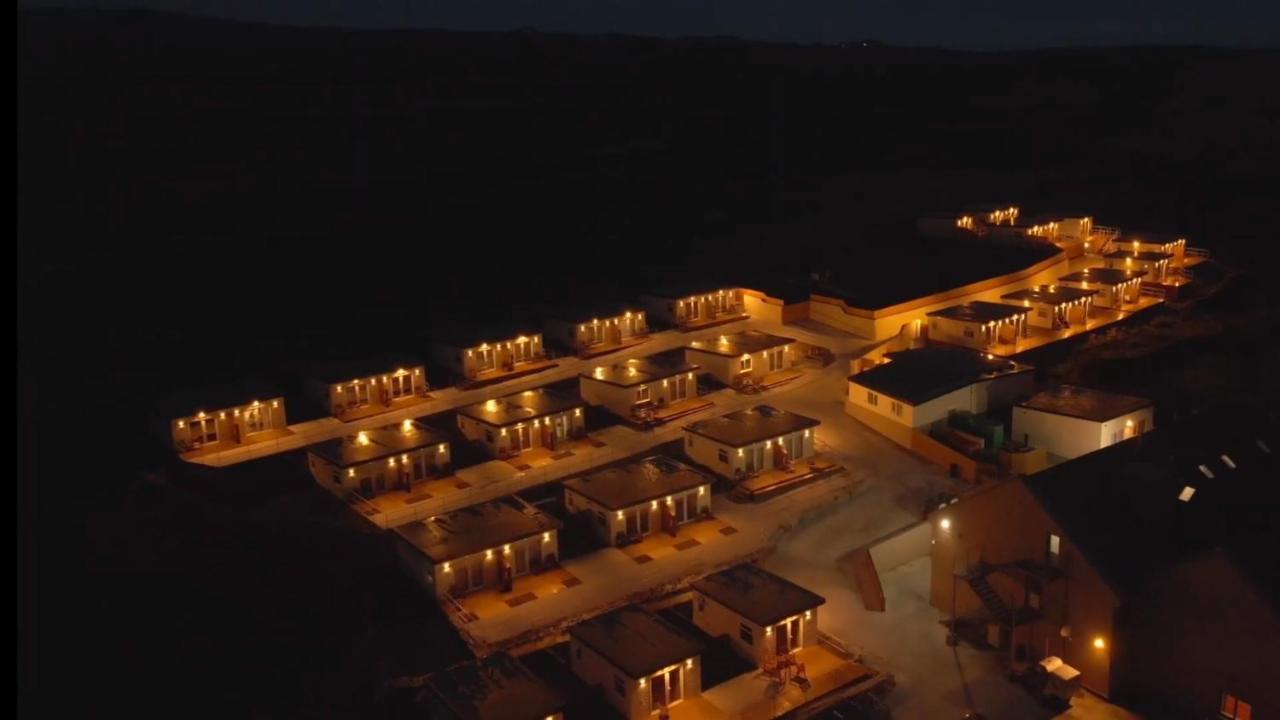 Aran Islands Hotel Kilronan  Екстер'єр фото